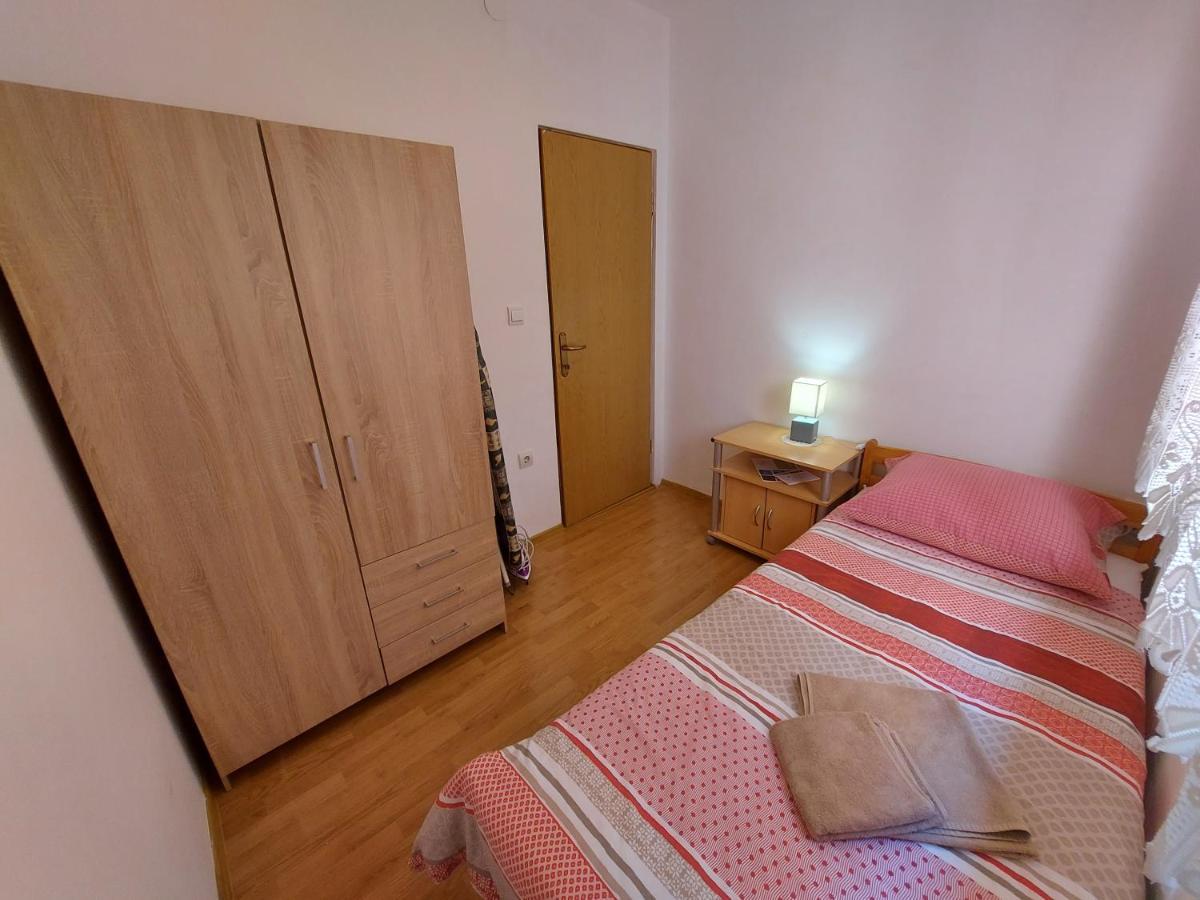 Apartman Porat Apartment Pula Luaran gambar