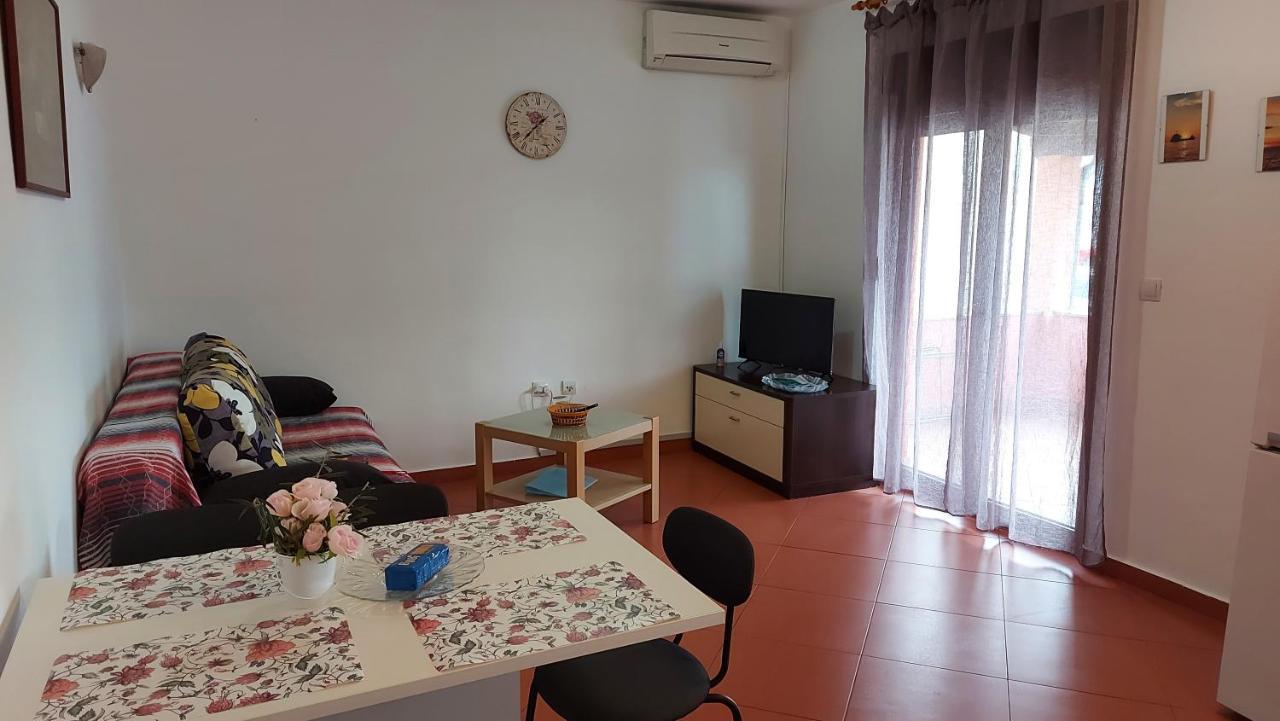 Apartman Porat Apartment Pula Luaran gambar